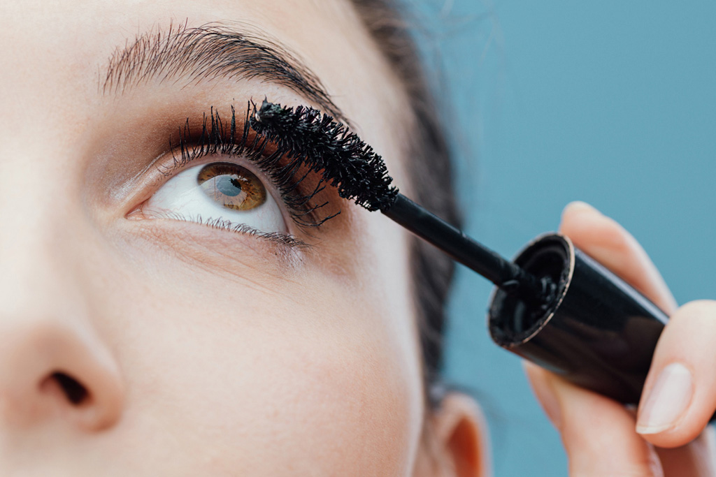How does eyelash cream ability not dizzy catch