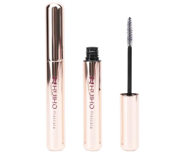 Eyes Aglow: The Fascination of Gold Luxury Mascara Tubes in Makeup Artistry